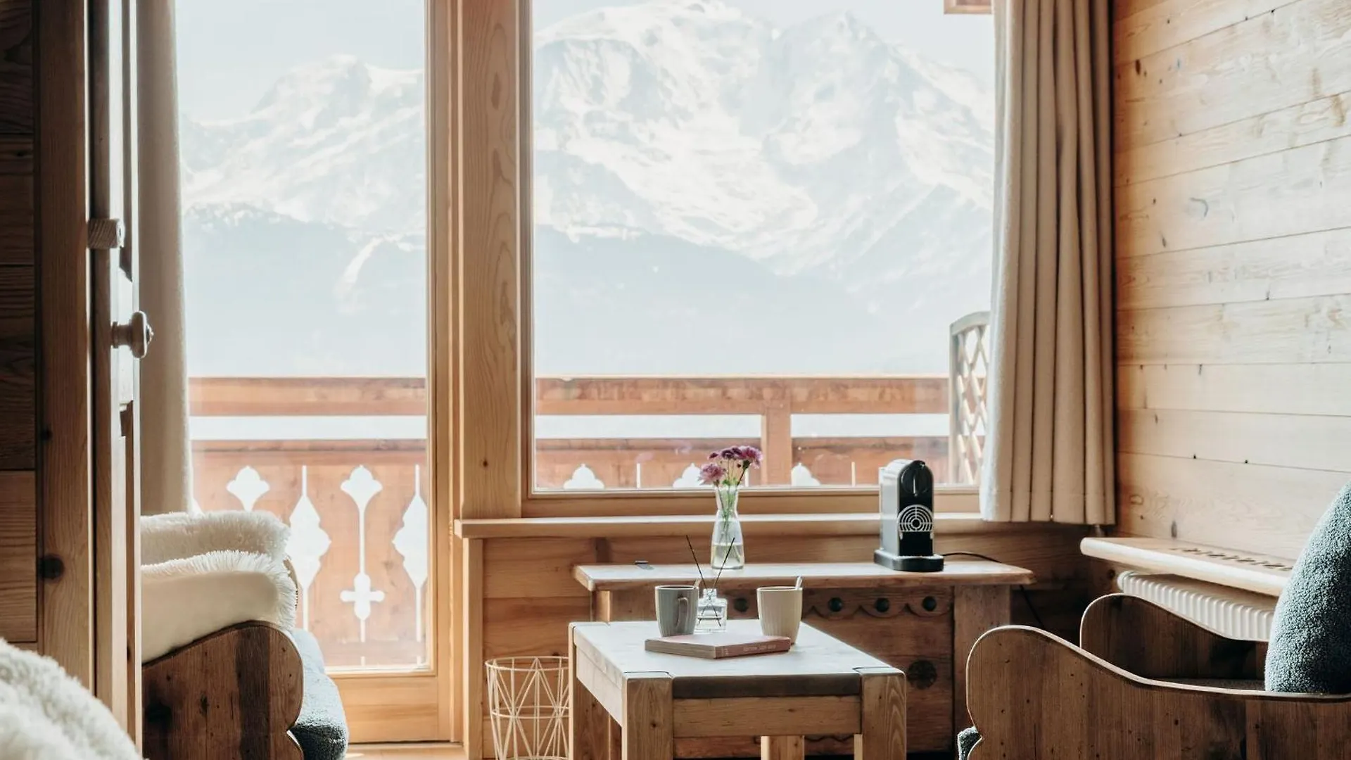 Le Chalet Hotel Cordon Adults Only 4*,